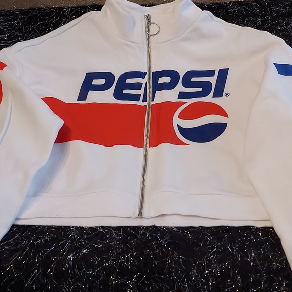 Divided Jackets & Blazers - Women crop jacket